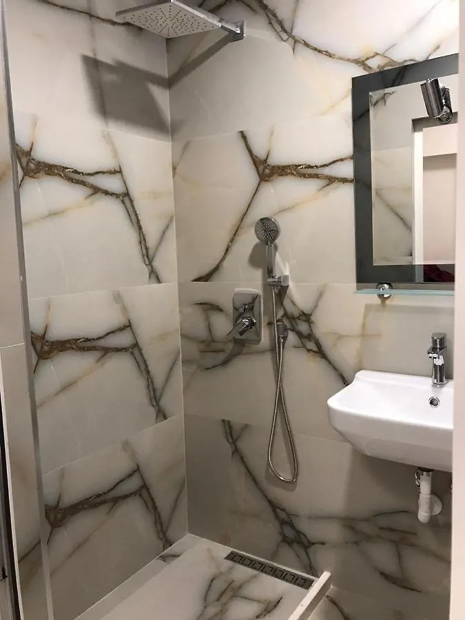 Central Welcoming Apartment In Tirana Albania