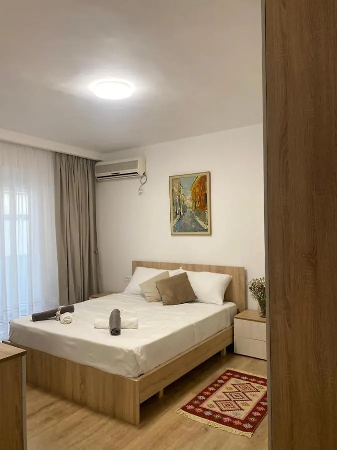 Central Welcoming Apartment In Tirana