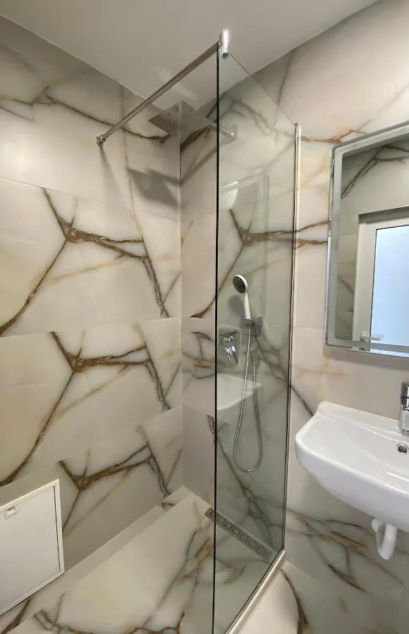 Central Welcoming Apartment In Tirana
