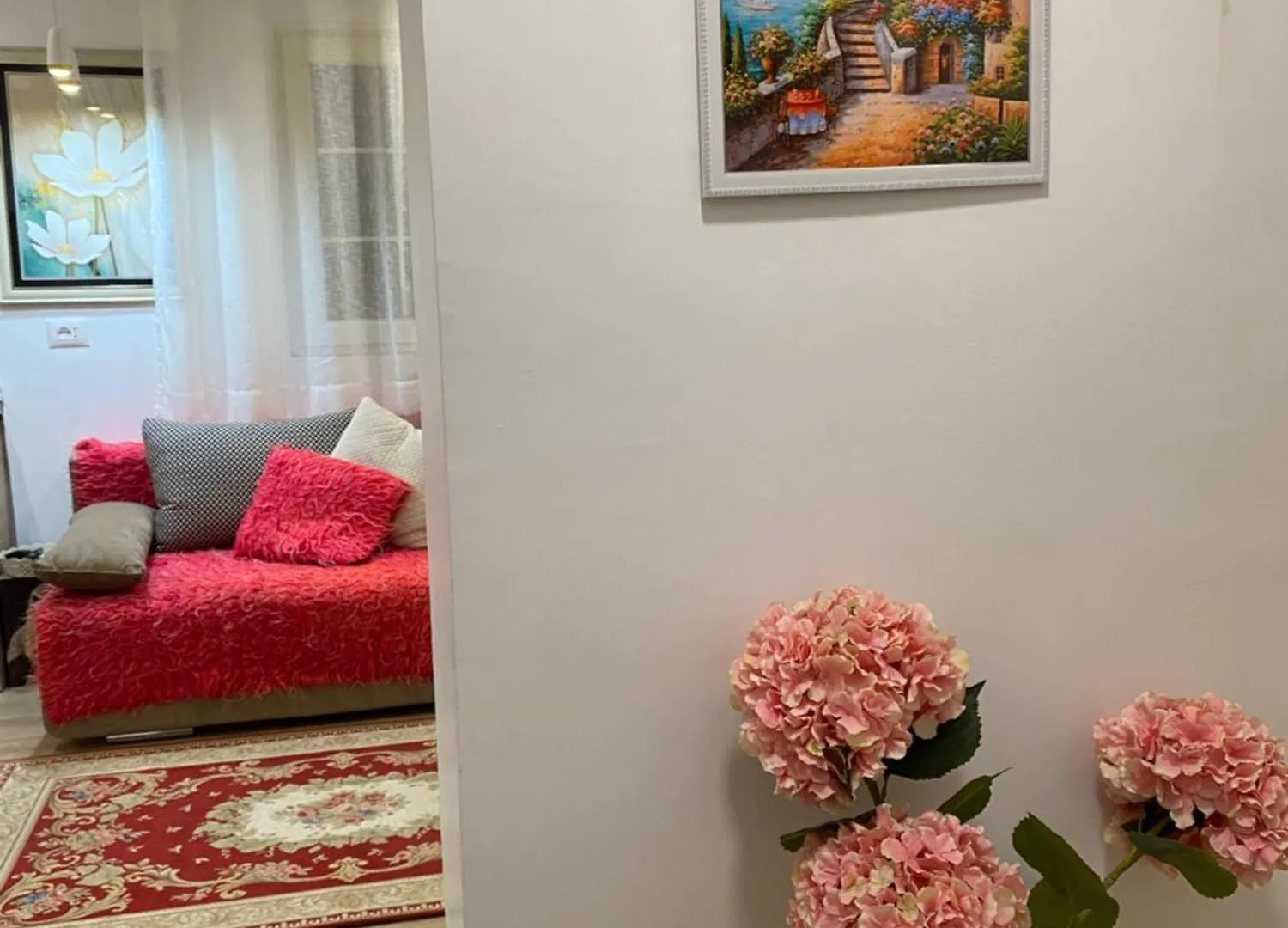 Central Welcoming Apartment In Tirana Albania