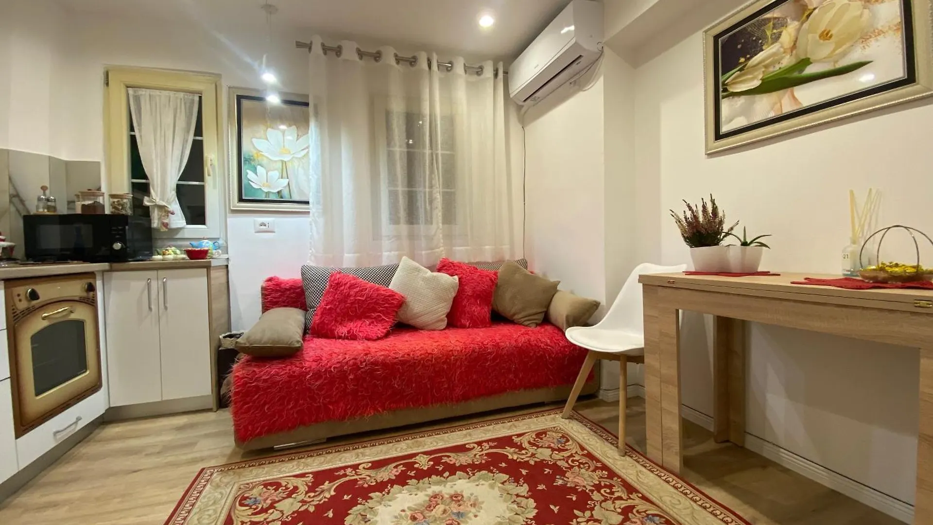 Central Welcoming Apartment In Tirana